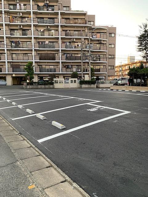 Yパーキングの外観・駐車場イメージ1枚目