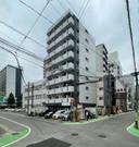 レキシントンスクエア駅南の駐車場
