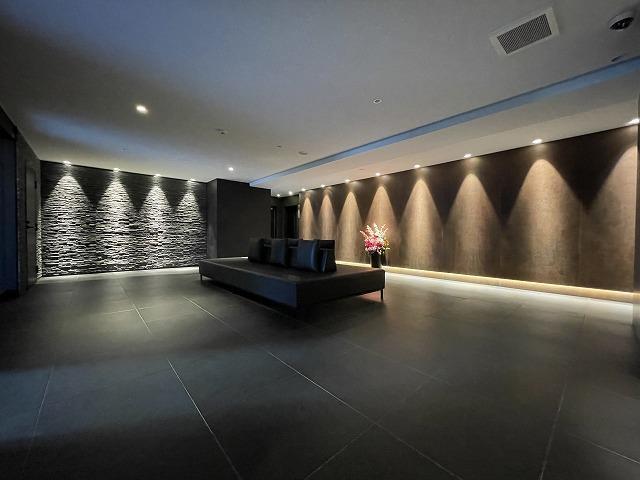 レオーネ南千住Ⅱの外観・駐車場イメージ2枚目