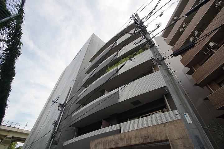 プリマベーラ代々木の外観・駐車場イメージ1枚目