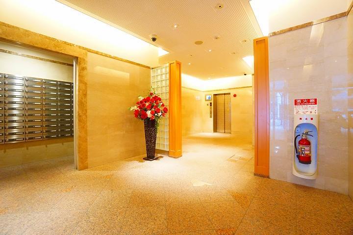 アーデンタワー靭公園の外観・駐車場イメージ2枚目