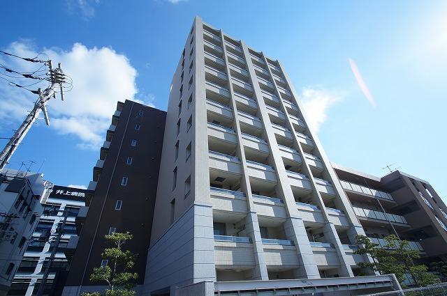 アーデン江坂Ⅱの外観・駐車場イメージ1枚目