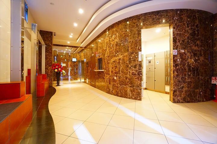 アーデン京町堀ウエストの外観・駐車場イメージ2枚目