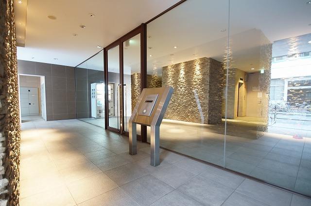 La Douceur中之島の外観・駐車場イメージ2枚目