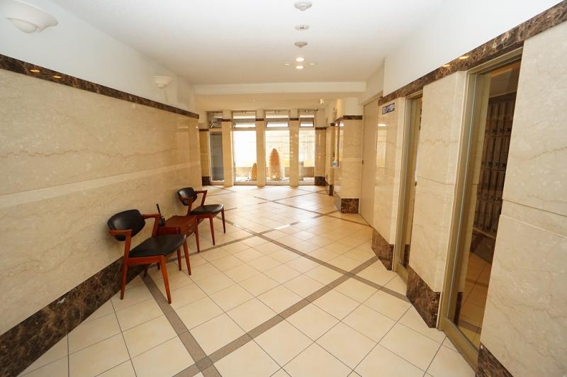 ファインブルーム靱公園の外観・駐車場イメージ2枚目