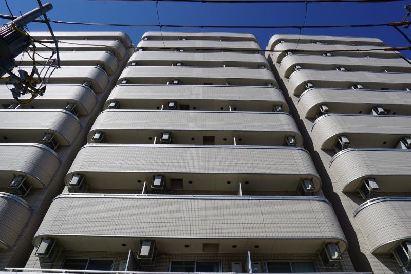 ブリランテ都島の外観・駐車場イメージ1枚目