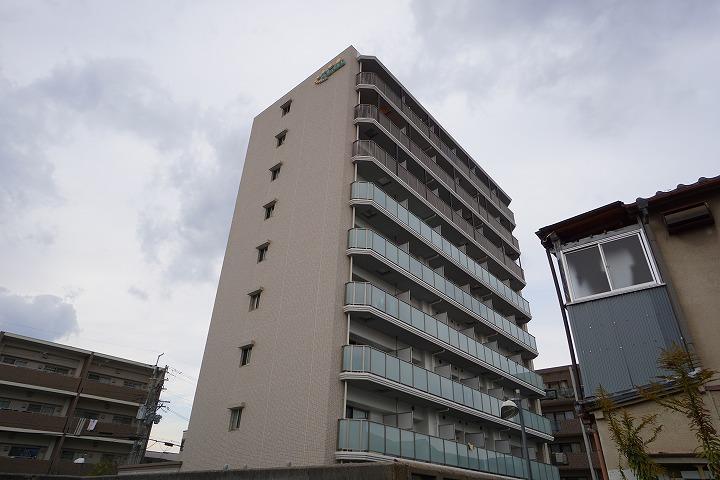 La Douceur豊中南の外観・駐車場イメージ1枚目