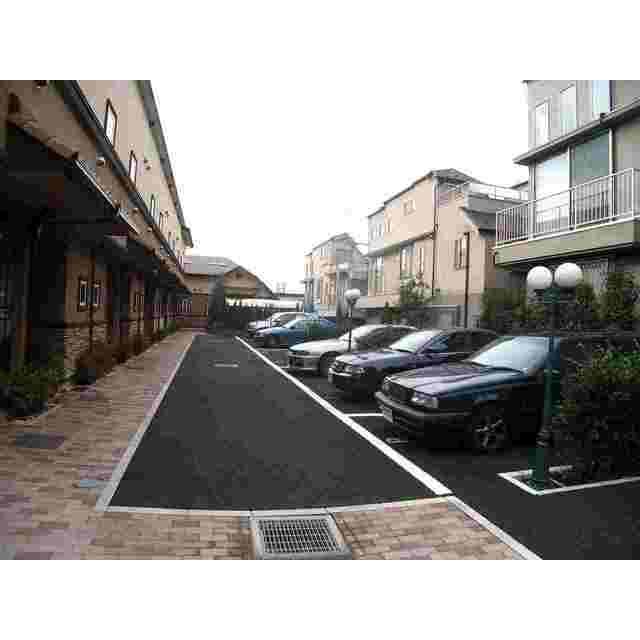 ルシオン駐車場の外観・駐車場イメージ2枚目